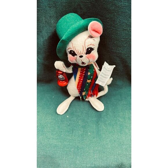 Annalee Caroler Mouse 8.5 with Lantern christmas holiday - Picture 2 of 6